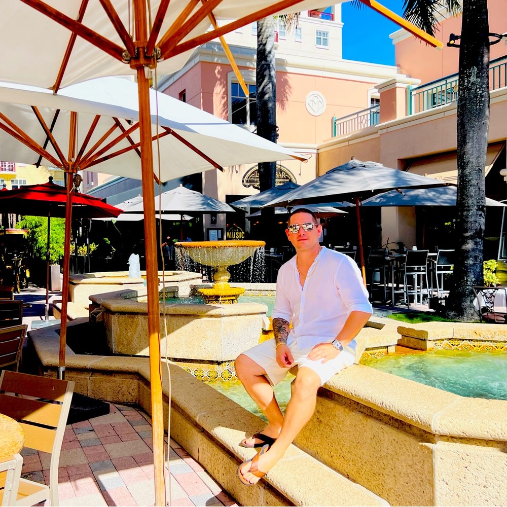 Meet your Posher, Momchil